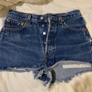 Levi’s 501 shorts